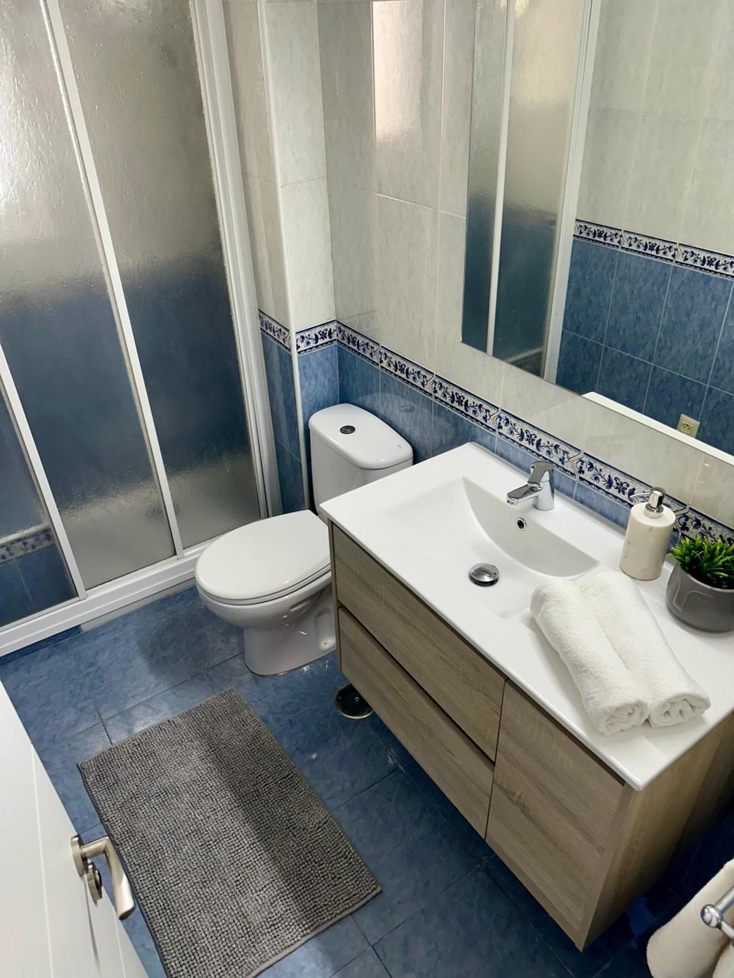 Cozy Flat 5 Mins From The Beach Gijon Exterior photo